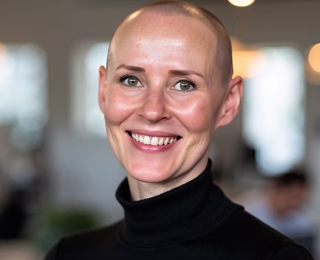 Holly Block meditation teacher and relationship therapist